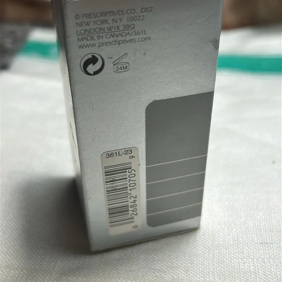 Prescriptives Flawless skin total UV protection makeup in B/R Rose 23